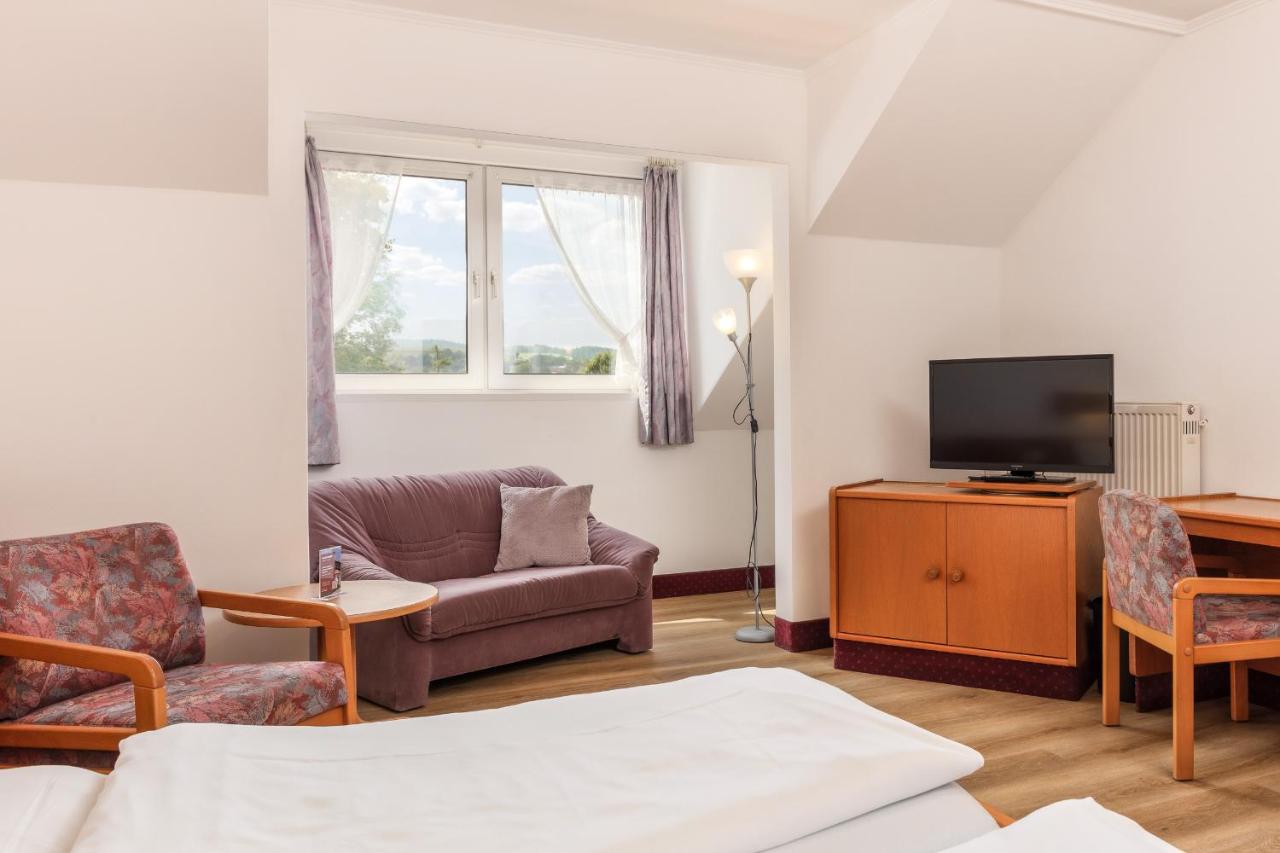 Sattelbogener Hof Hotel Traitsching Ngoại thất bức ảnh