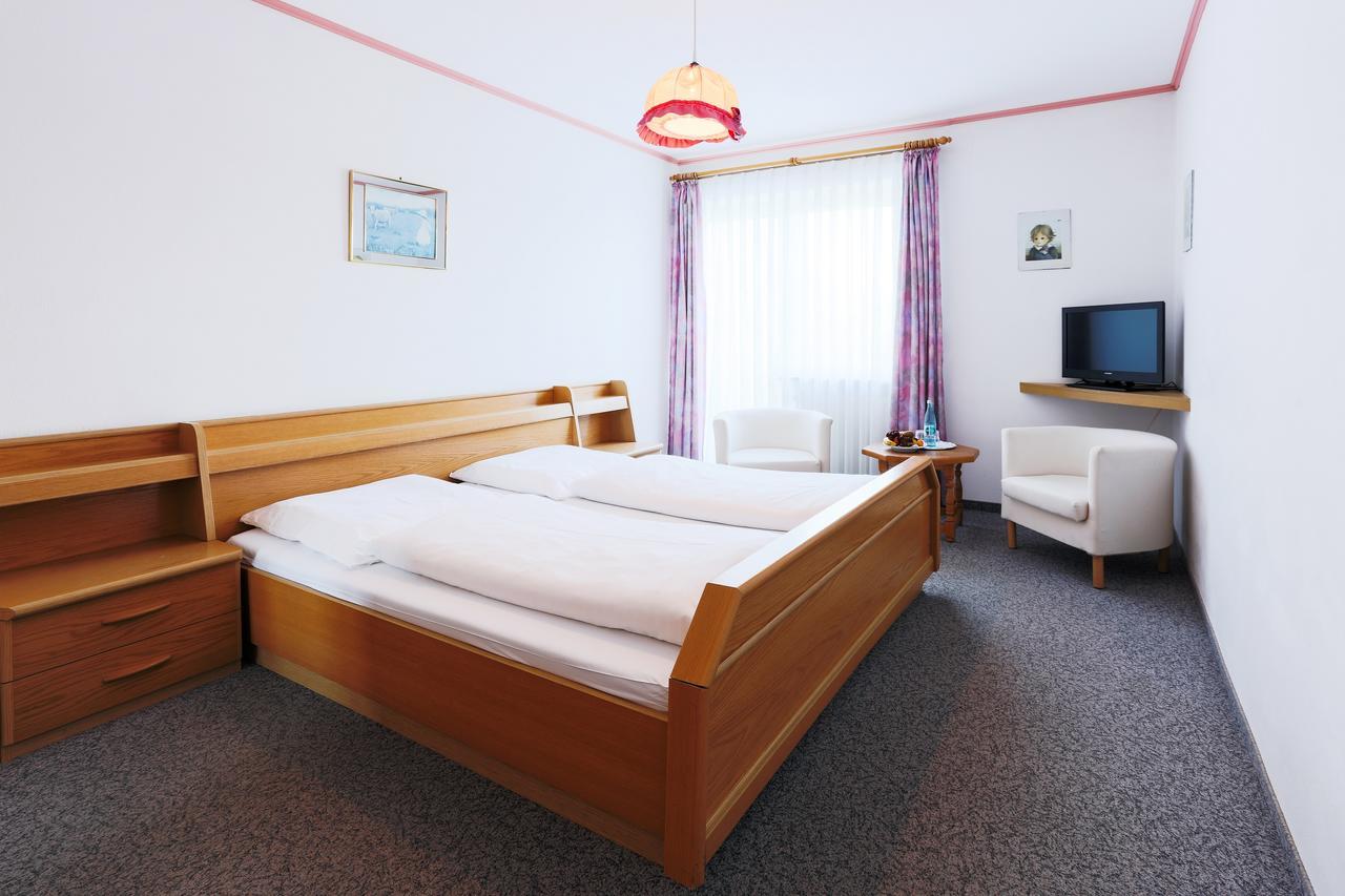 Sattelbogener Hof Hotel Traitsching Ngoại thất bức ảnh