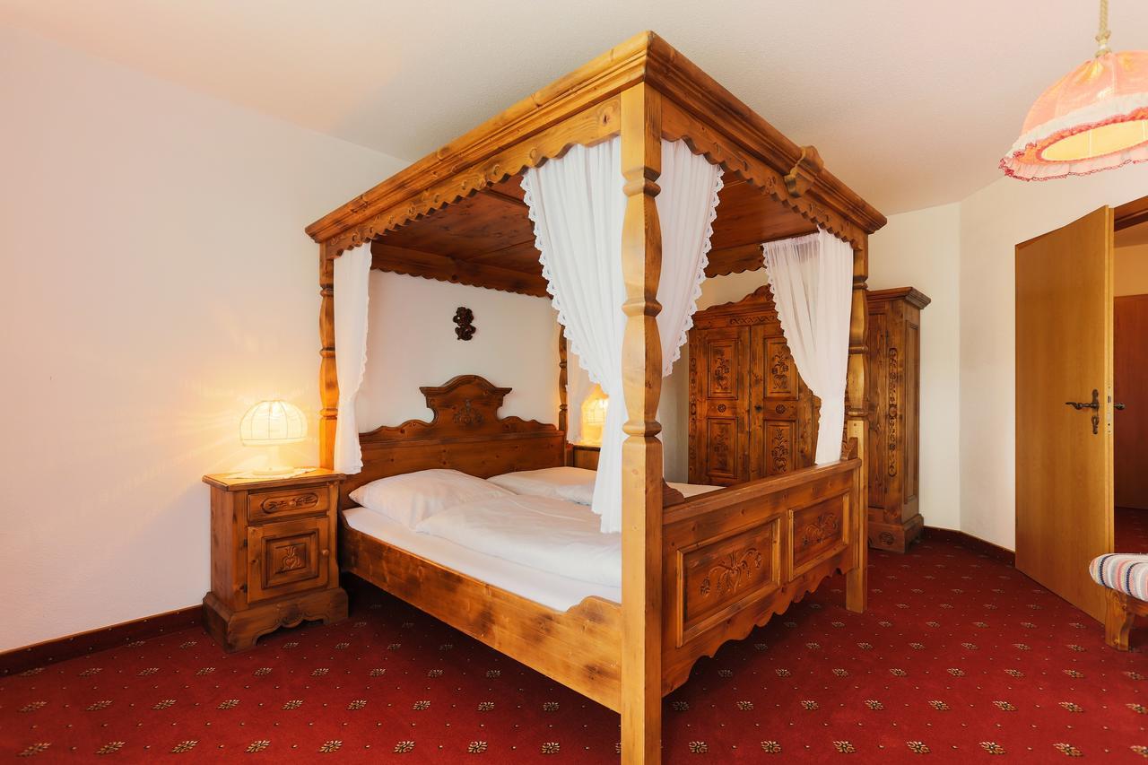 Sattelbogener Hof Hotel Traitsching Ngoại thất bức ảnh