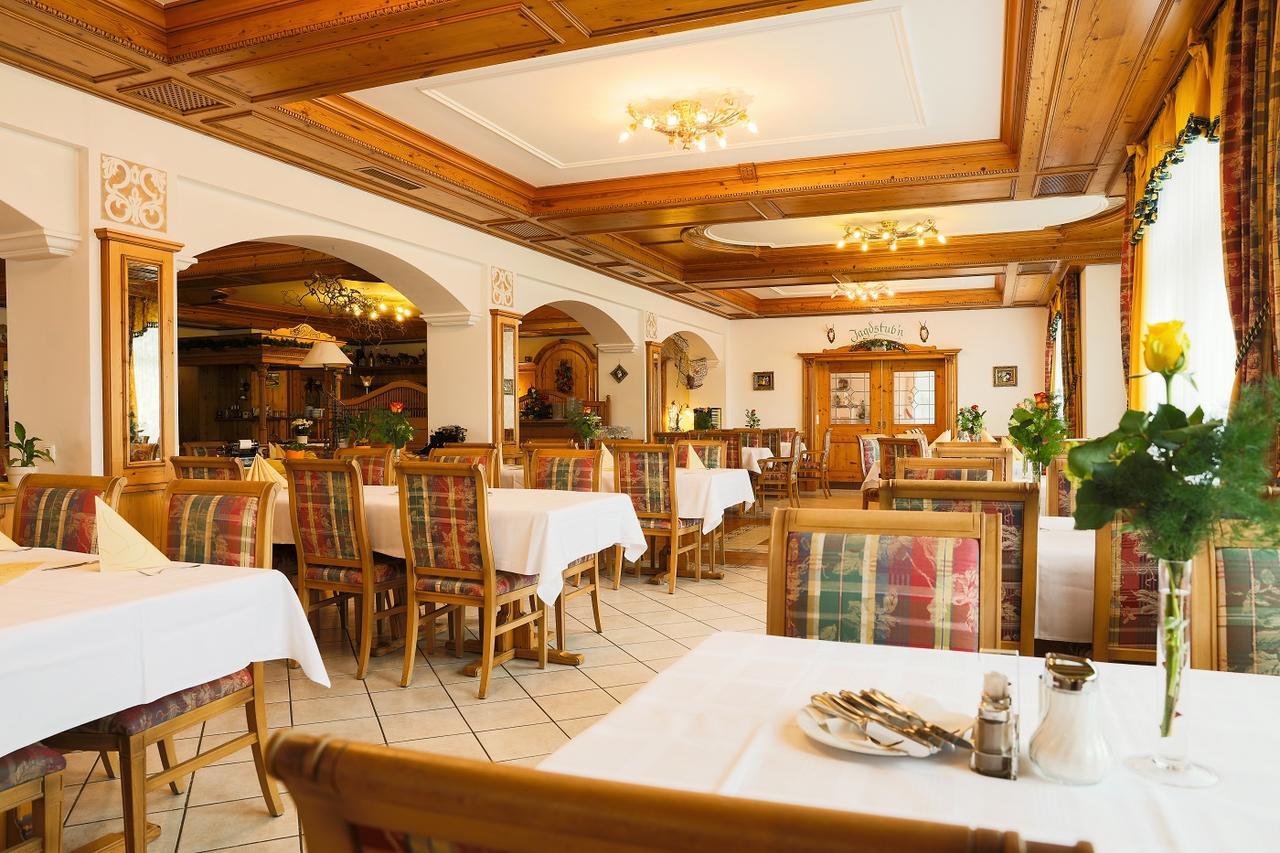 Sattelbogener Hof Hotel Traitsching Ngoại thất bức ảnh